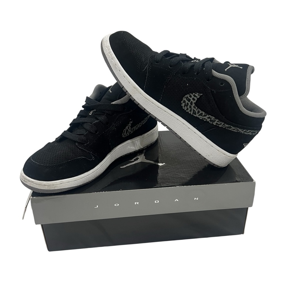 RARE Nike Jordan 1 Phat Low Black Sneakers